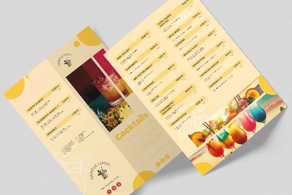 Carte des cocktails et des boissons "Été" (carte pliante, quatre pages)