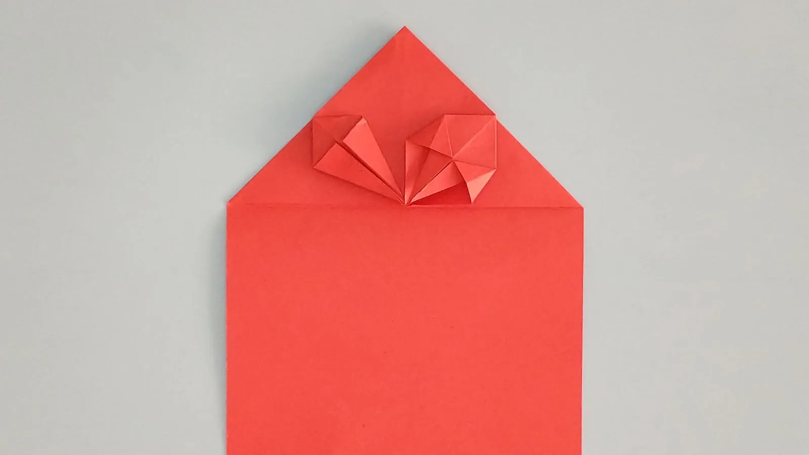 Złożyć serce origami z papieru, krok 23