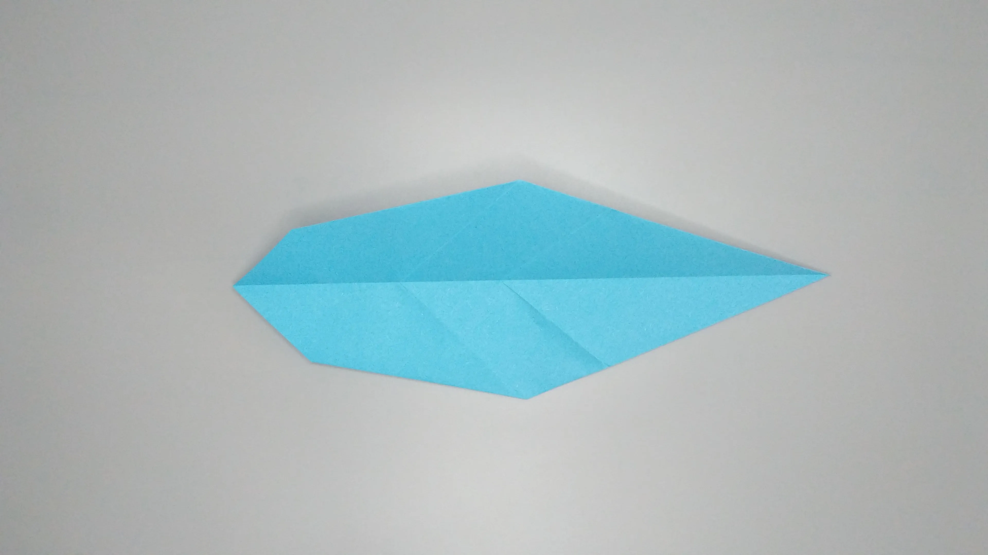 Instructions with photos for folding an origami swan. Step № 17-2