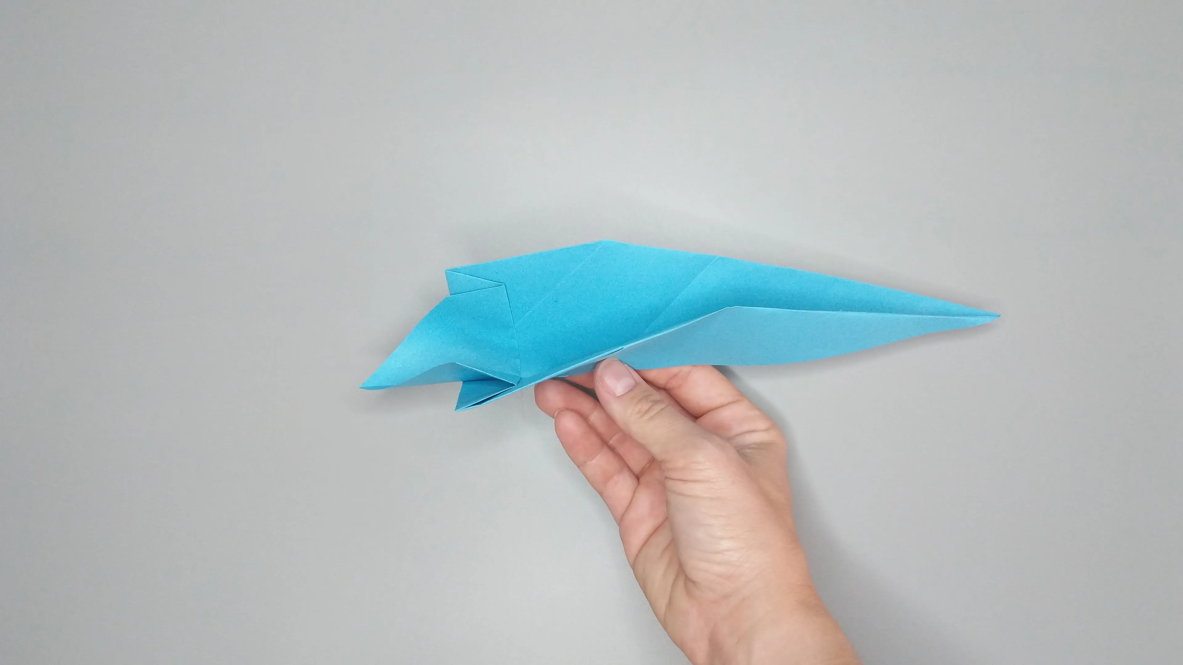 Instrucciones con fotos para doblar un cisne de origami. Paso № 20