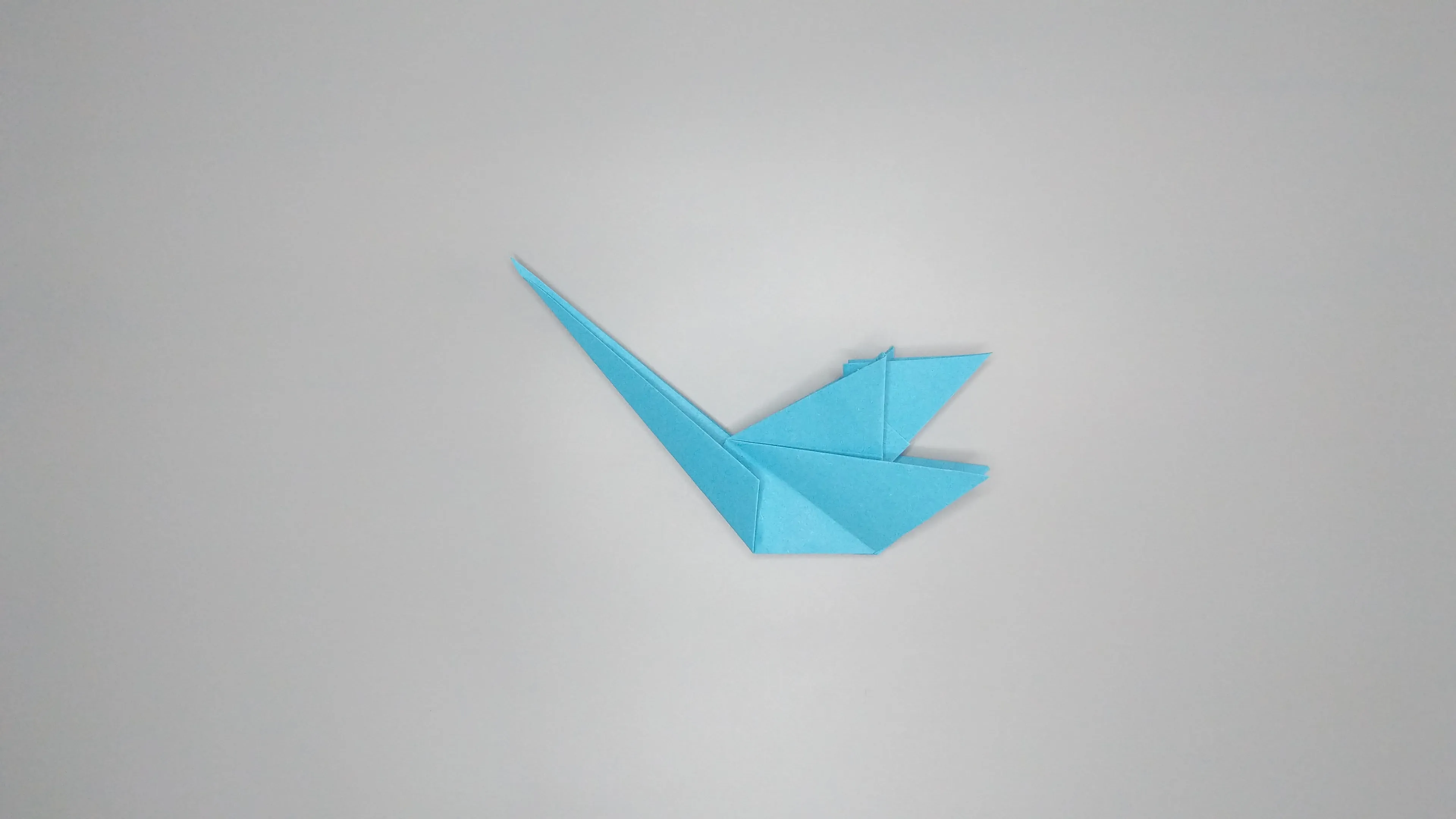 Instrukcja z zdjęciami do złożenia origami łabędzia. Krok nr 31