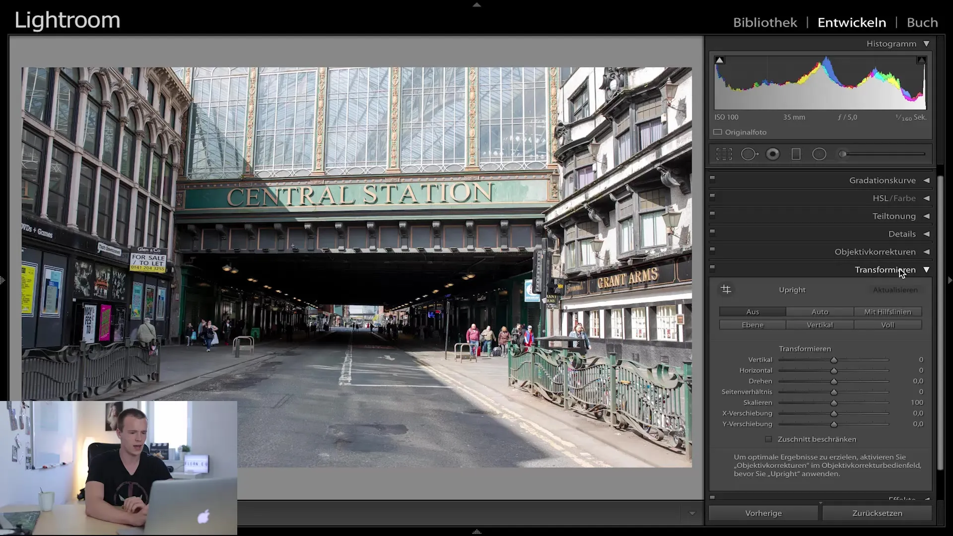 Professional image editing with the Transform dialog in Lightroom