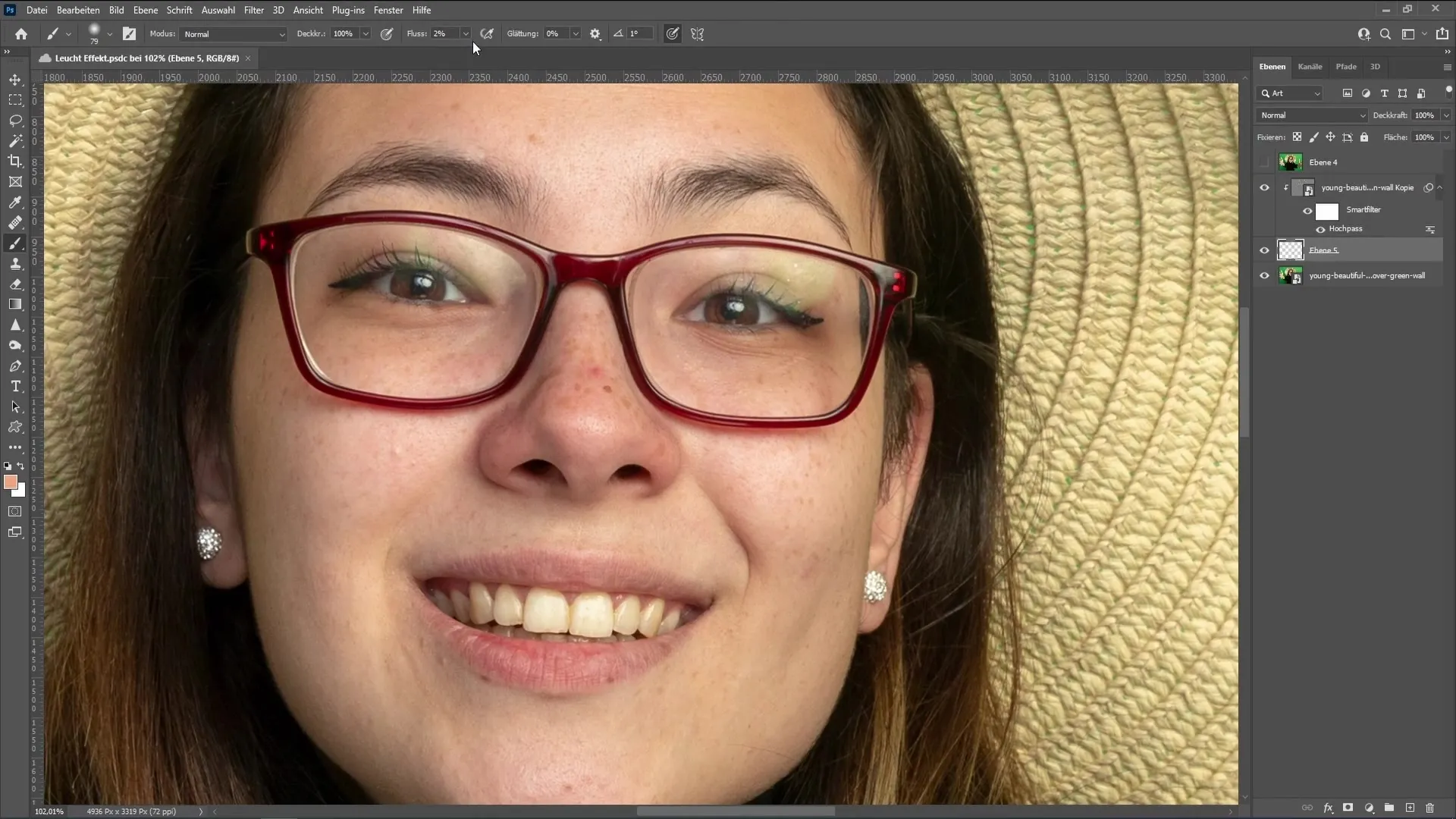 Effective removal of eyeglass reflections in Photoshop