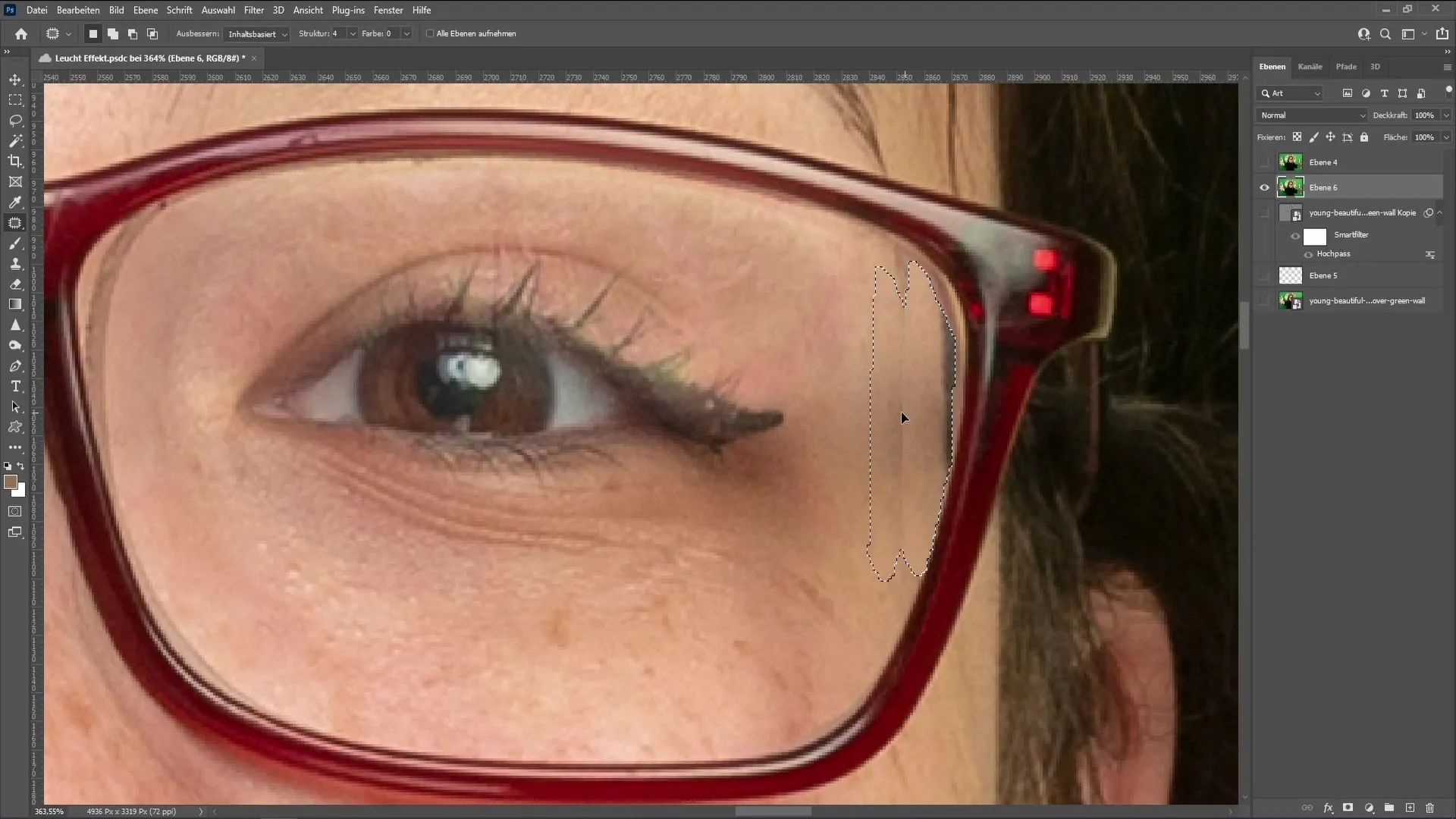 Effective removal of eyeglass reflections in Photoshop