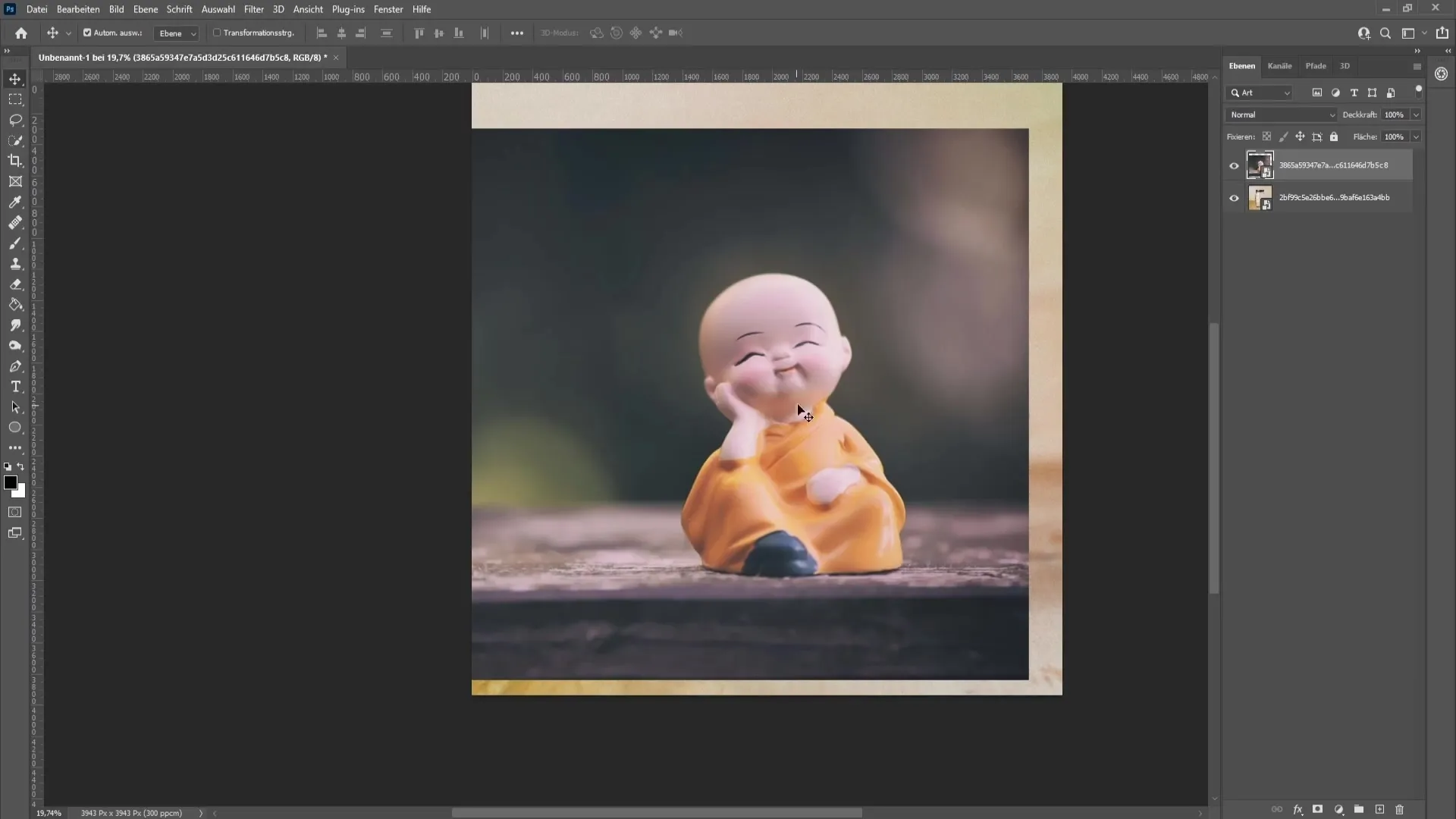 Realistically insert an object into a glass - Step-by-step guide for Photoshop