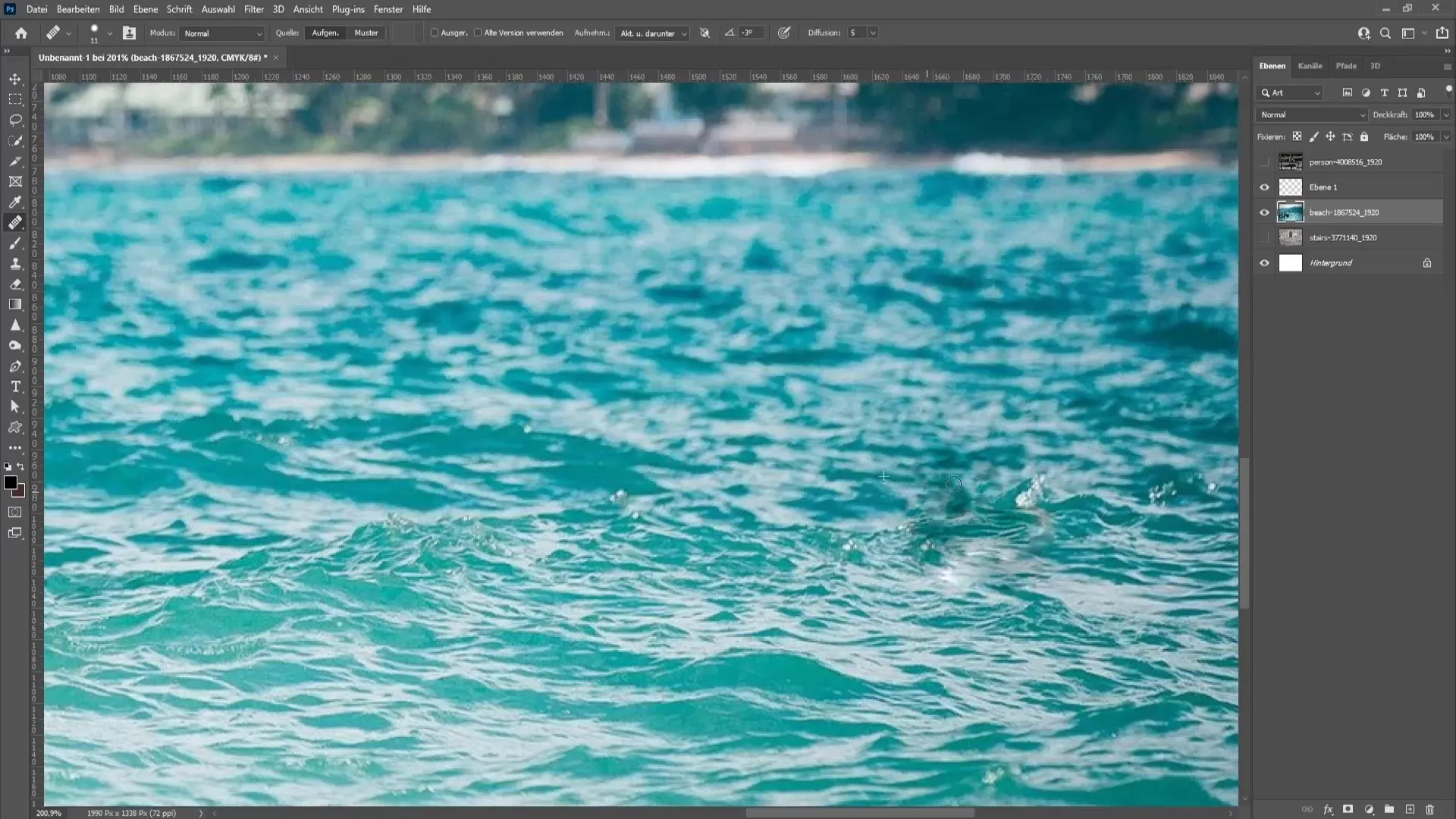 Remove objects or people from images - Step-by-step guide with Photoshop