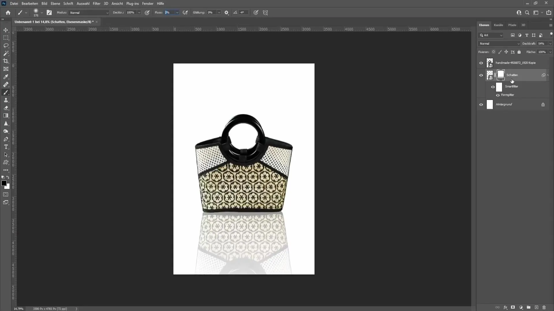 Membuat pantulan realistis di Photoshop