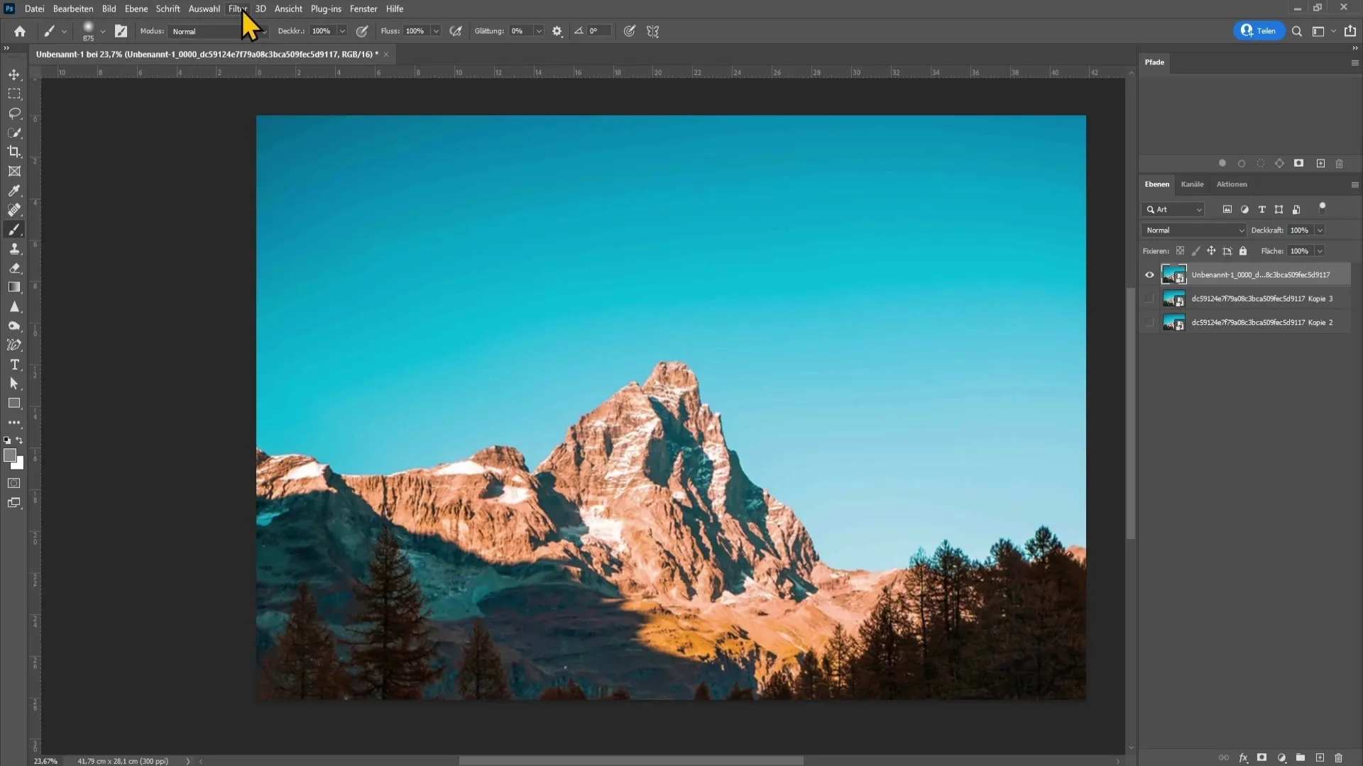 Effectively remove tonal breaks in Photoshop