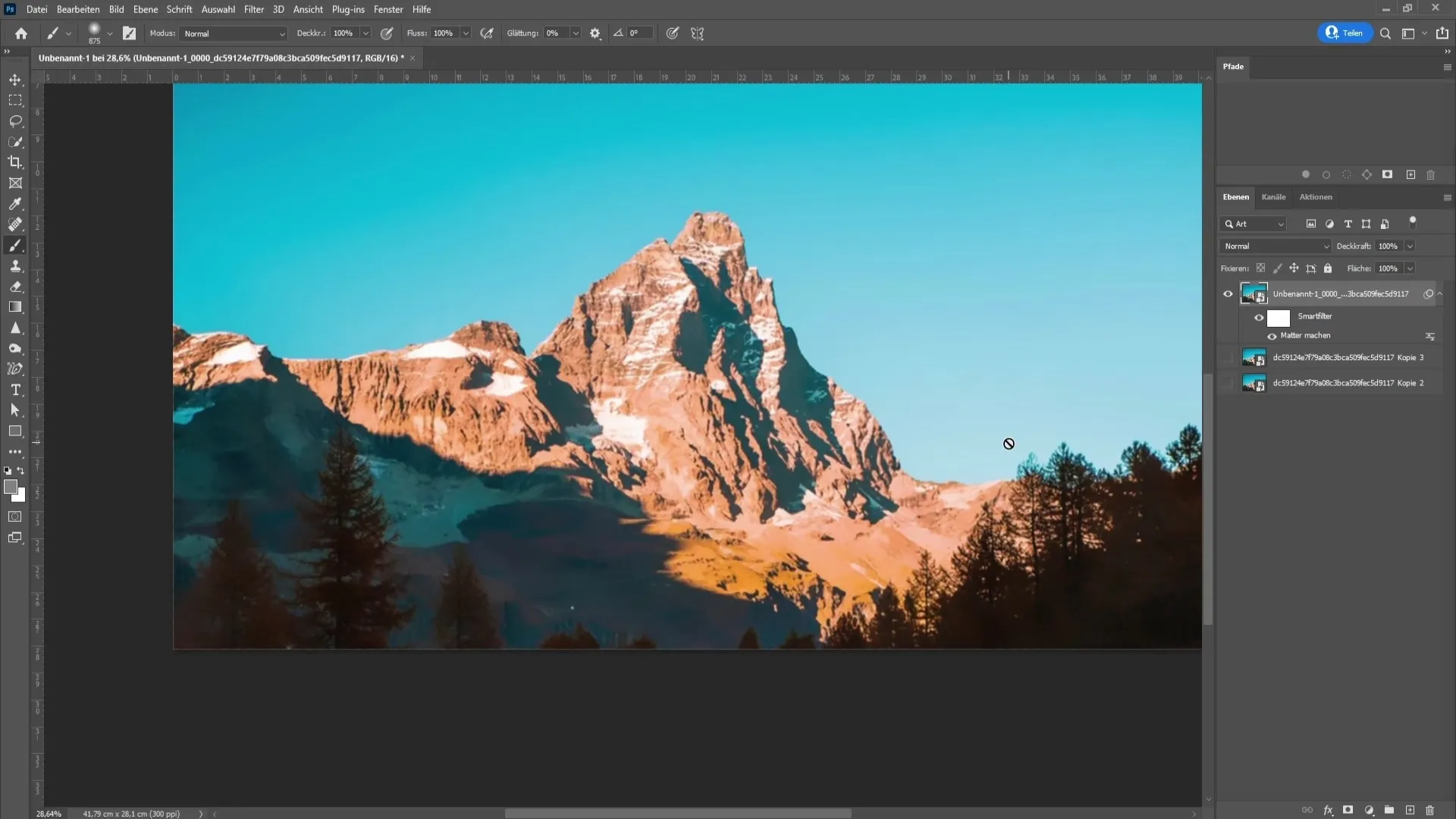 Remove tonal breaks in Photoshop effectively