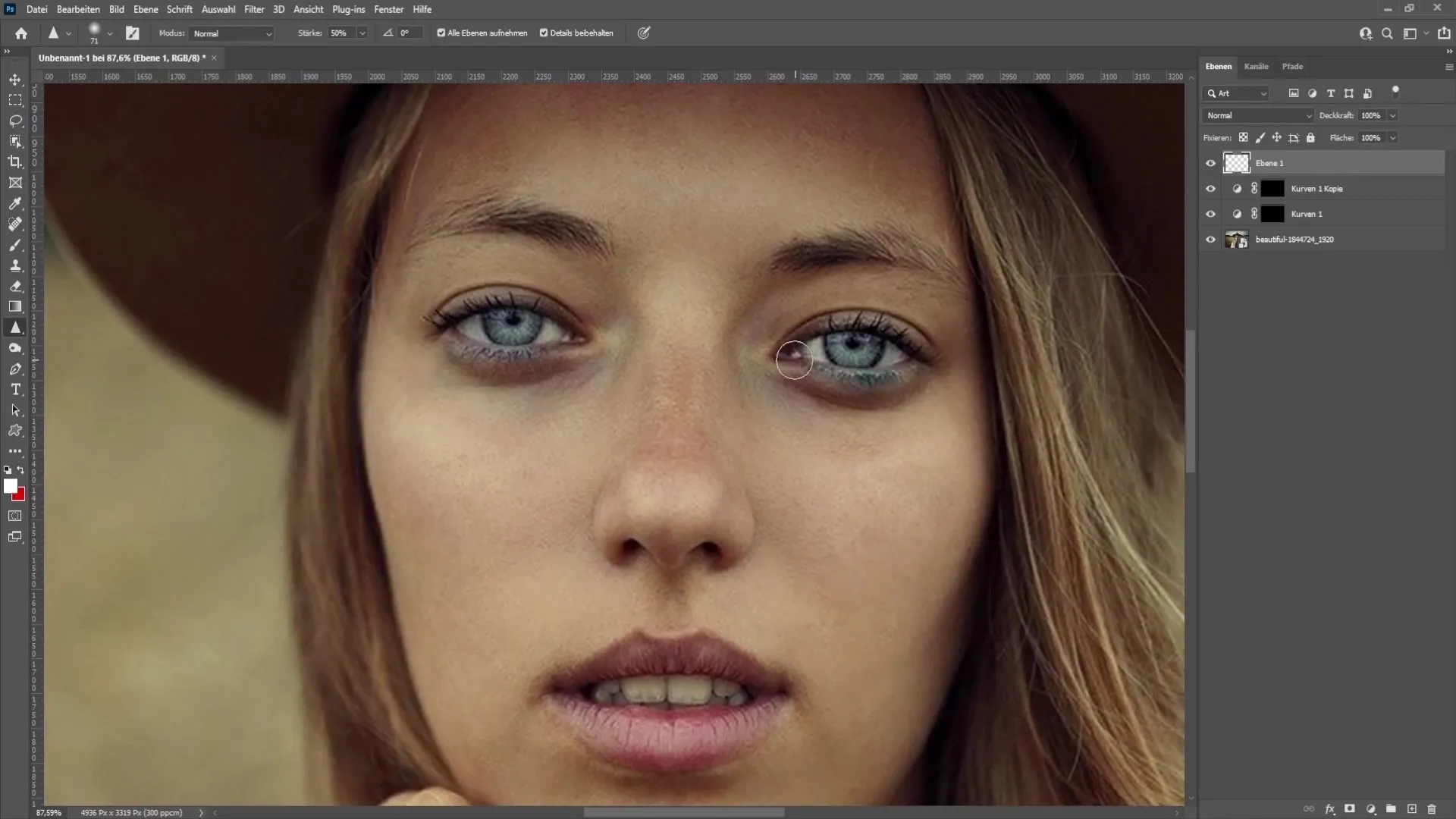 Brighten and recolor eyes effectively in Photoshop