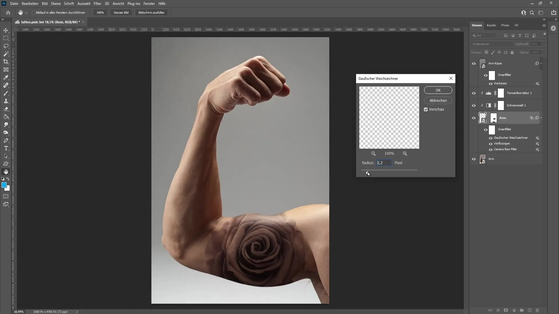 Membuat tato di Photoshop: Panduan langkah demi langkah untuk desain realistis