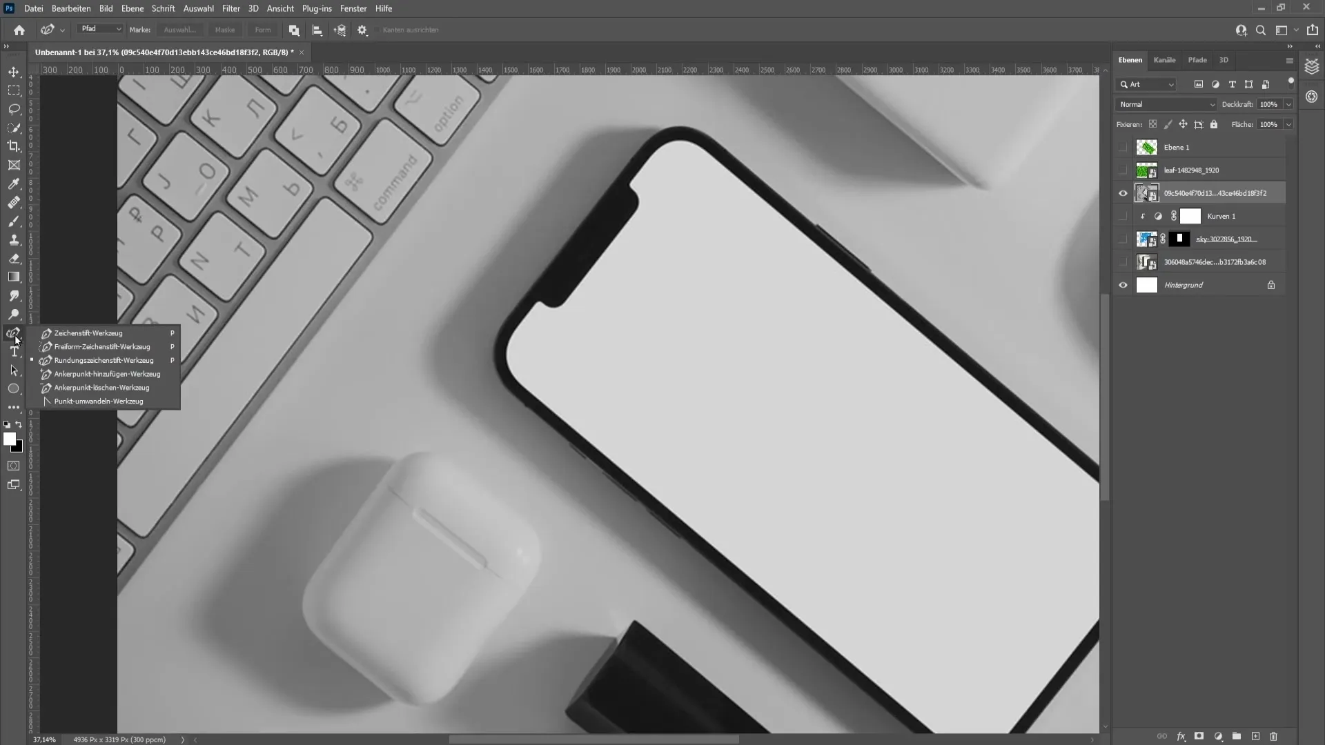 Creating realistic mockups in Photoshop: Designing picture frames and phones