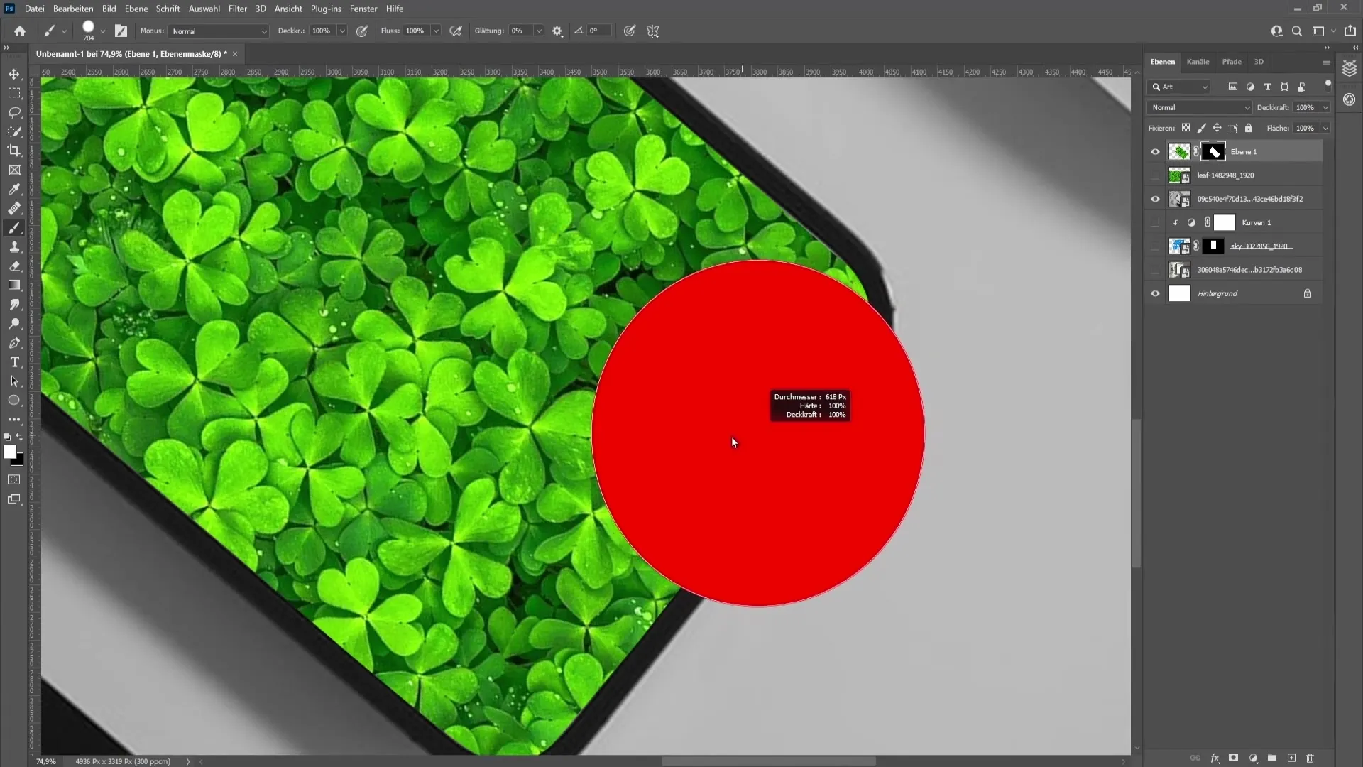 Membuat Mockup realistis di Photoshop: Mendesain bingkai foto dan ponsel