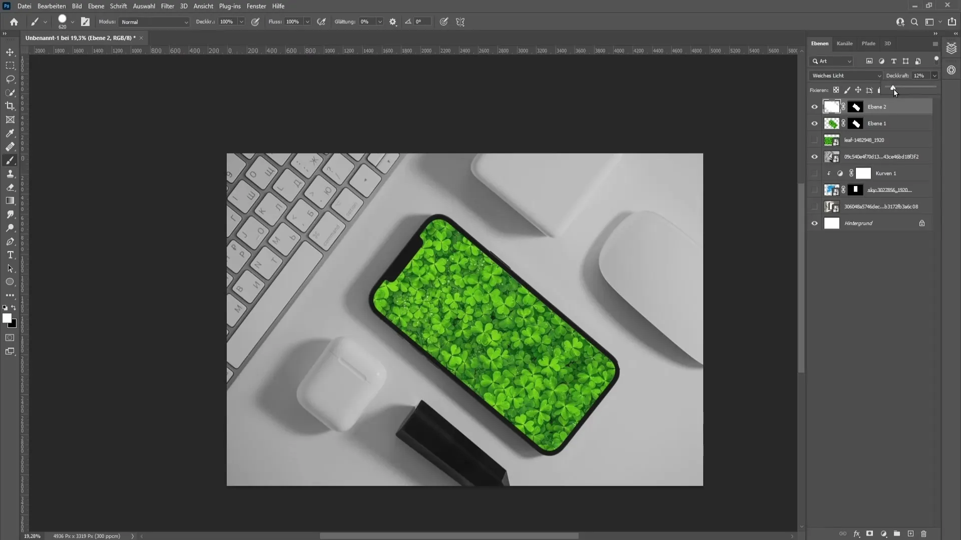 Membuat mockup realistis di Photoshop: merancang bingkai foto dan ponsel