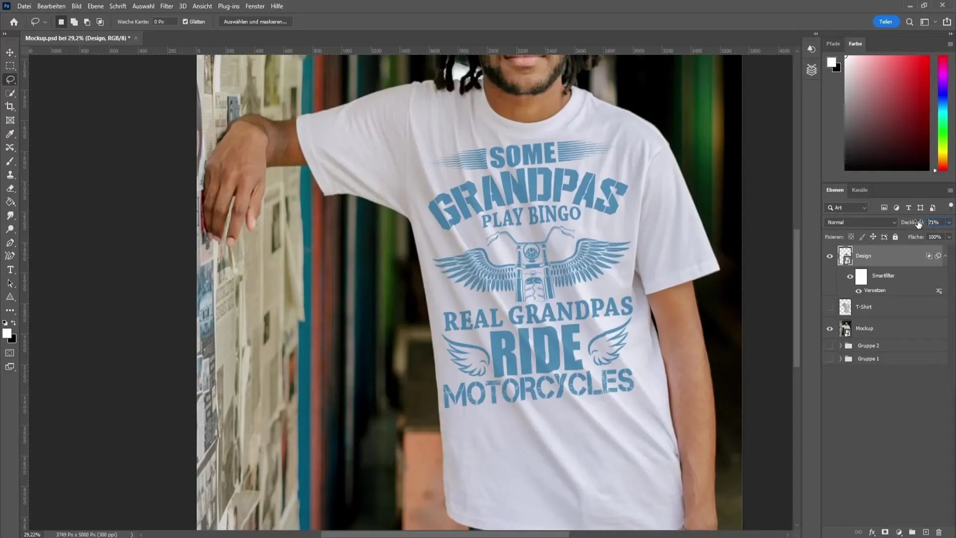 Create a T-shirt mockup with Photoshop - A comprehensive guide