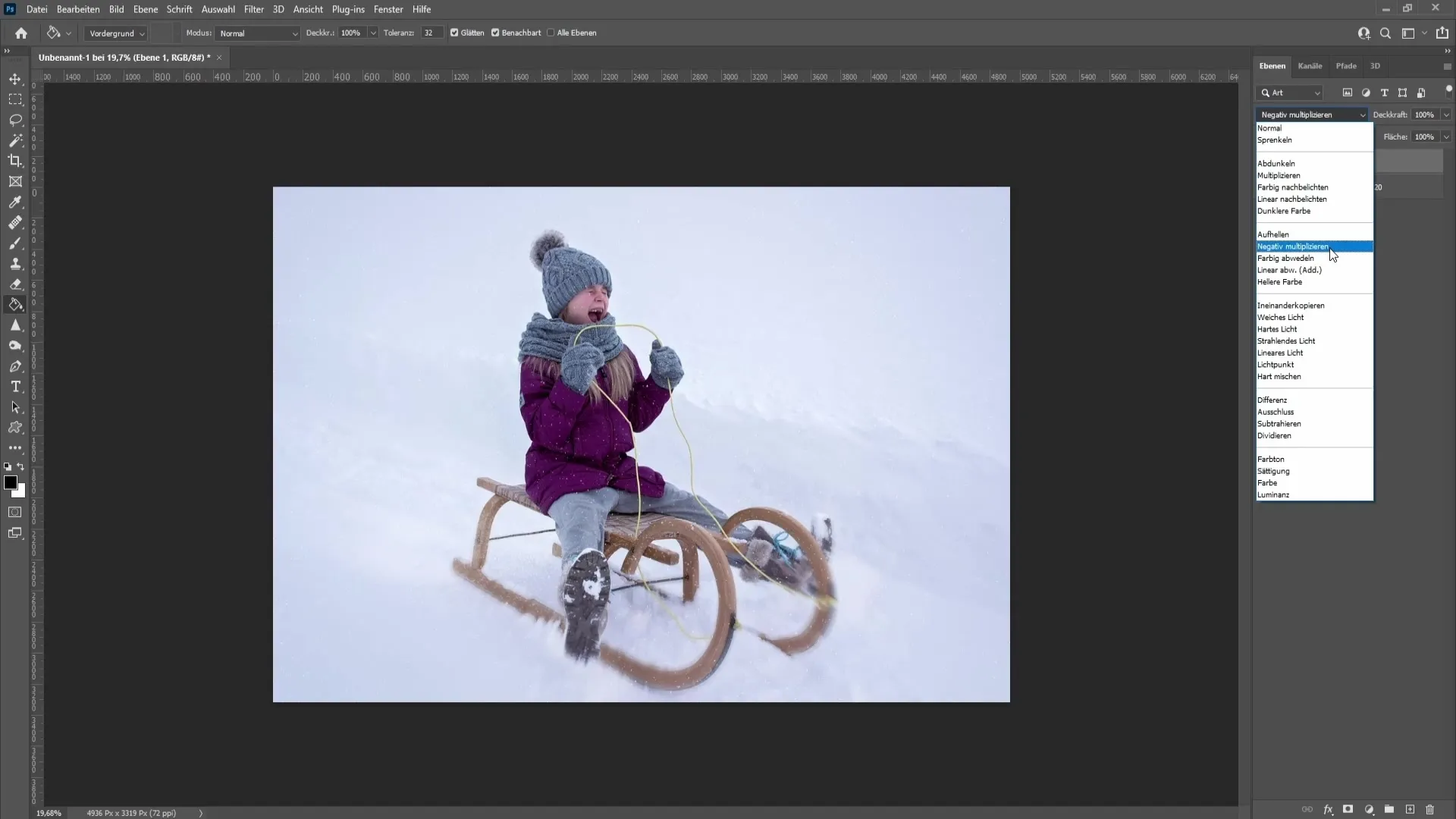 Create realistic snow in Photoshop