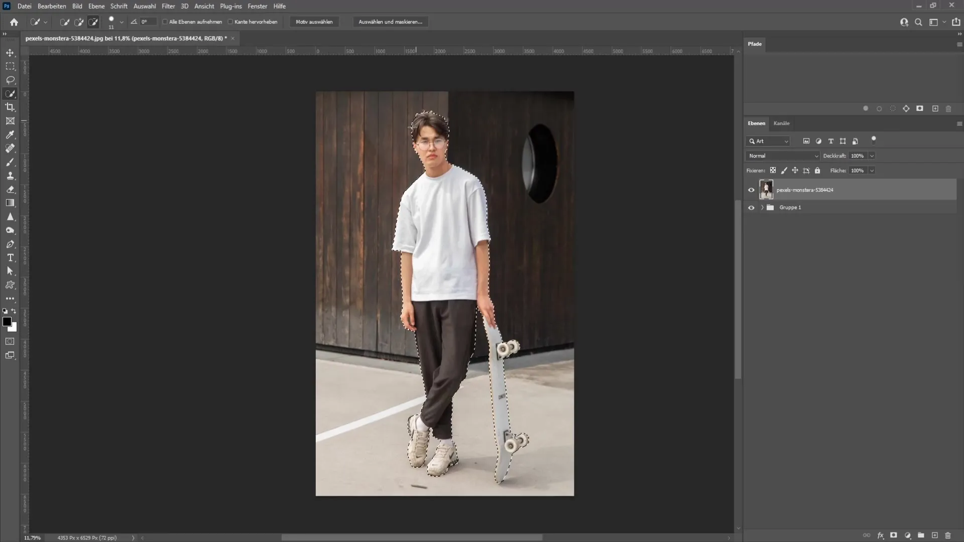 Create golden statue in Photoshop - Step by step