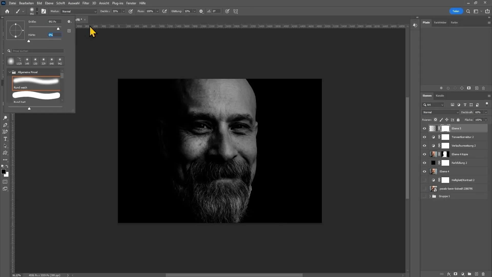 Efek dramatis Low-Key di Photoshop