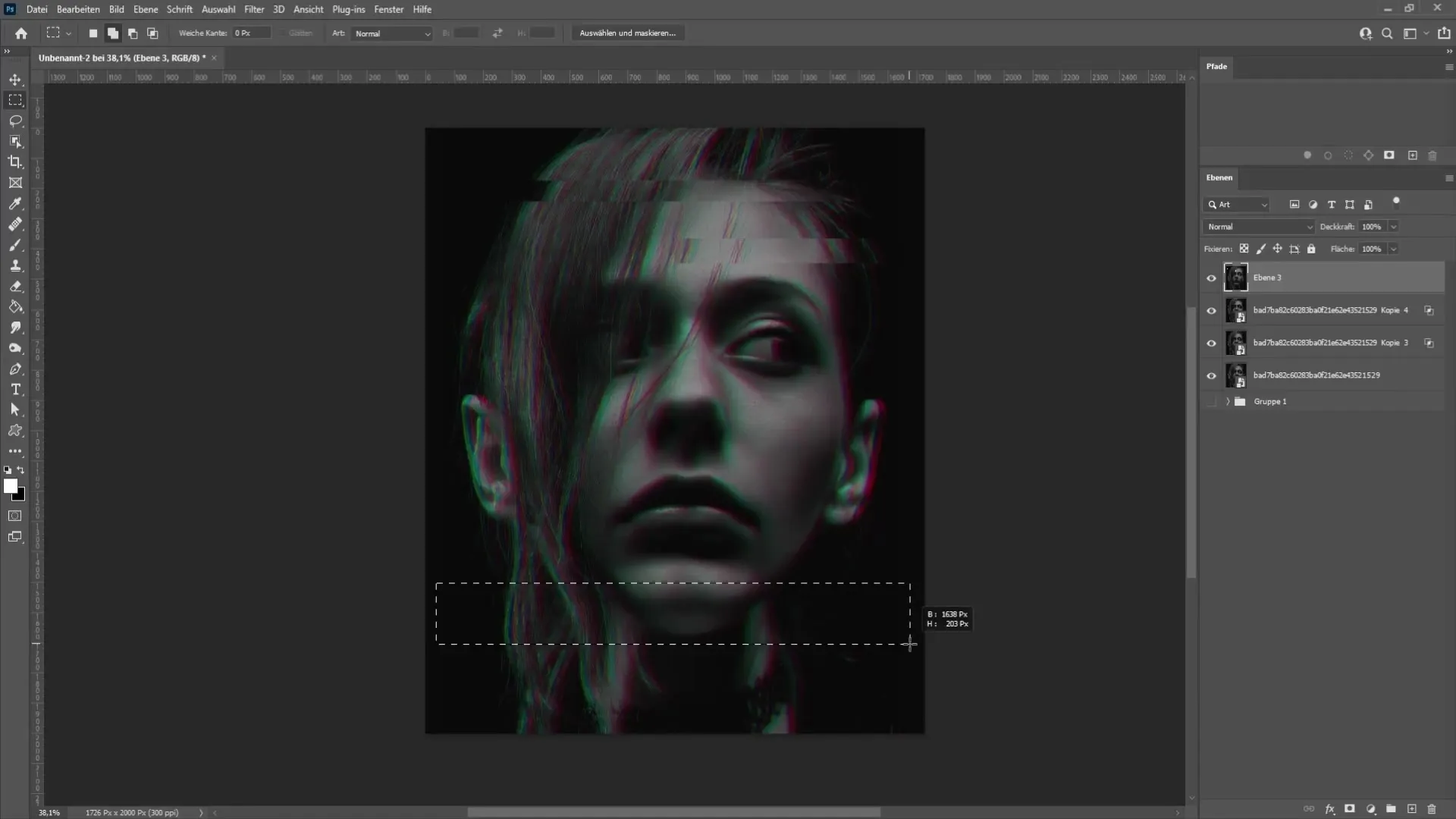 Create your individual glitch effect in Photoshop