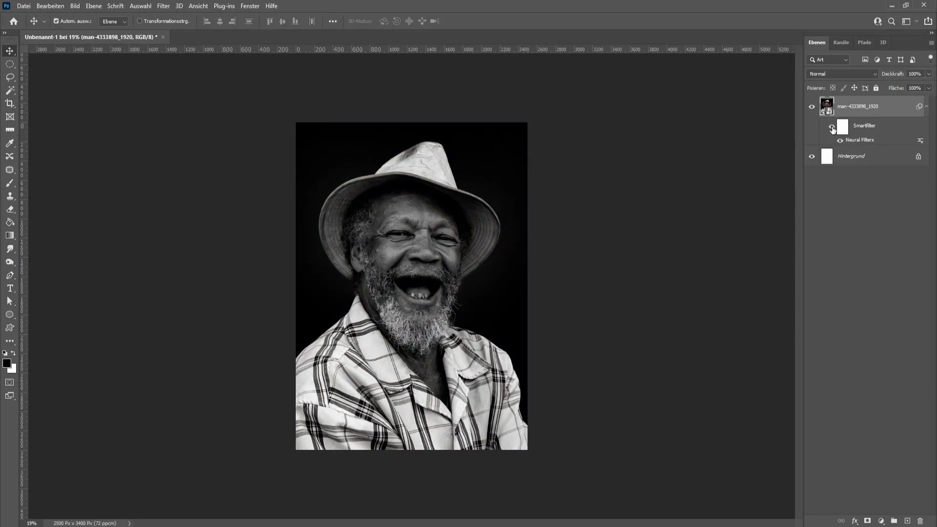 Pewarnaan kreatif untuk gambar hitam putih di Photoshop