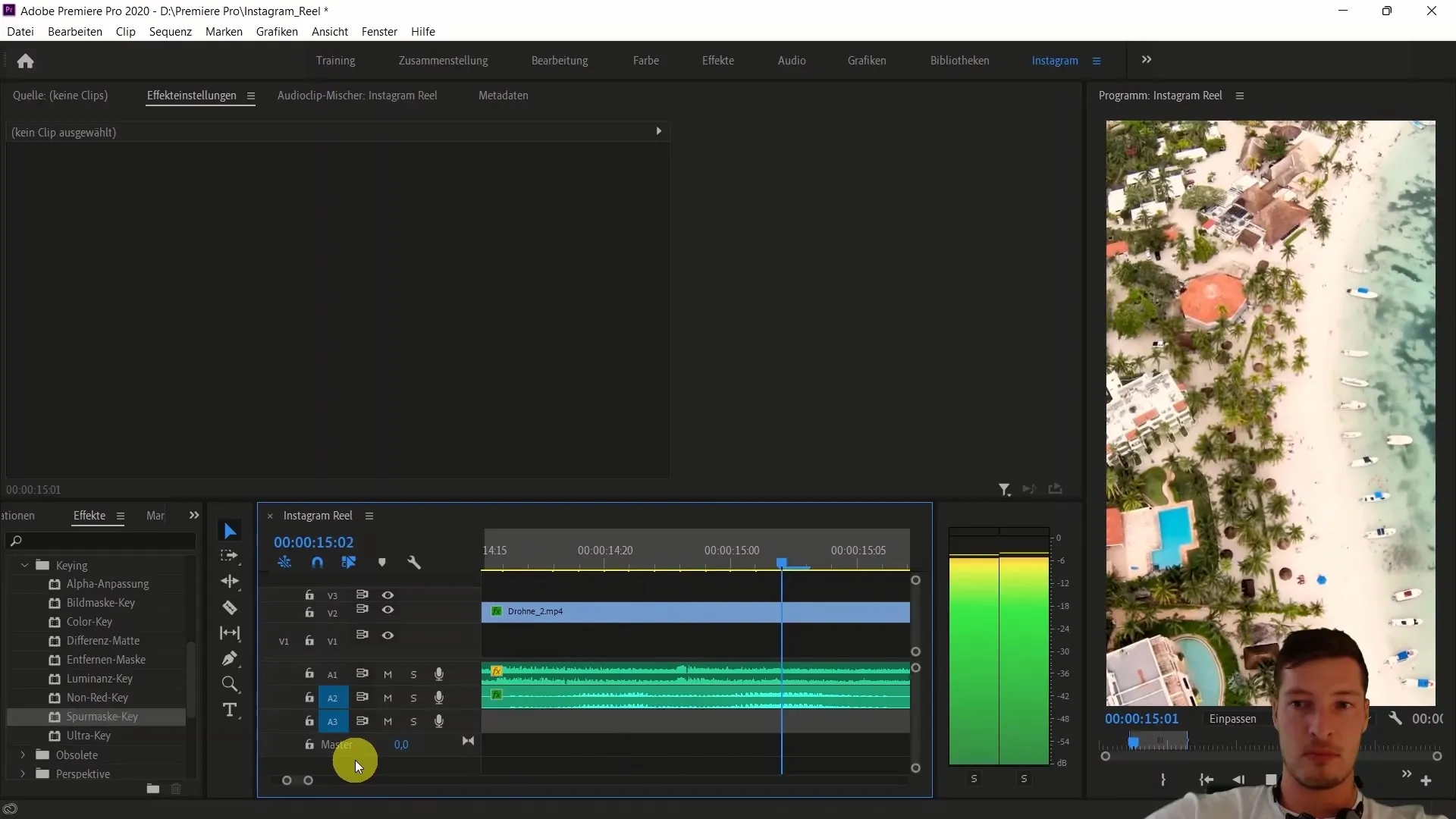 Edición de video con Adobe Premiere Pro: insertar bandera mexicana y utilizar el efecto de Track Matte