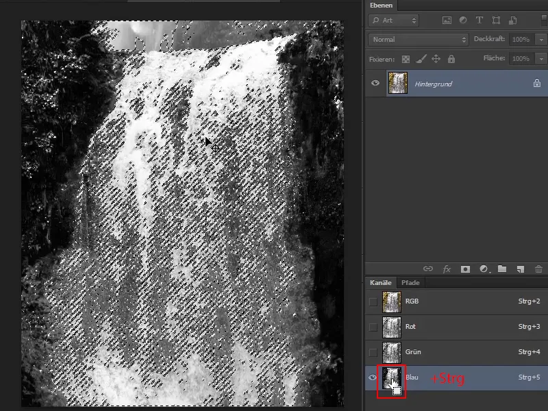 Photoshop Composing - The Oracle of the Sea - Part 08: Cropping and placing a waterfall