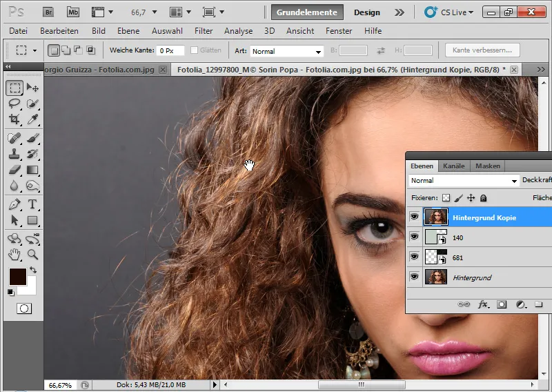 Nouvelles fonctionnalités dans Photoshop CS5 : amélioration des bords et masques intelligents.