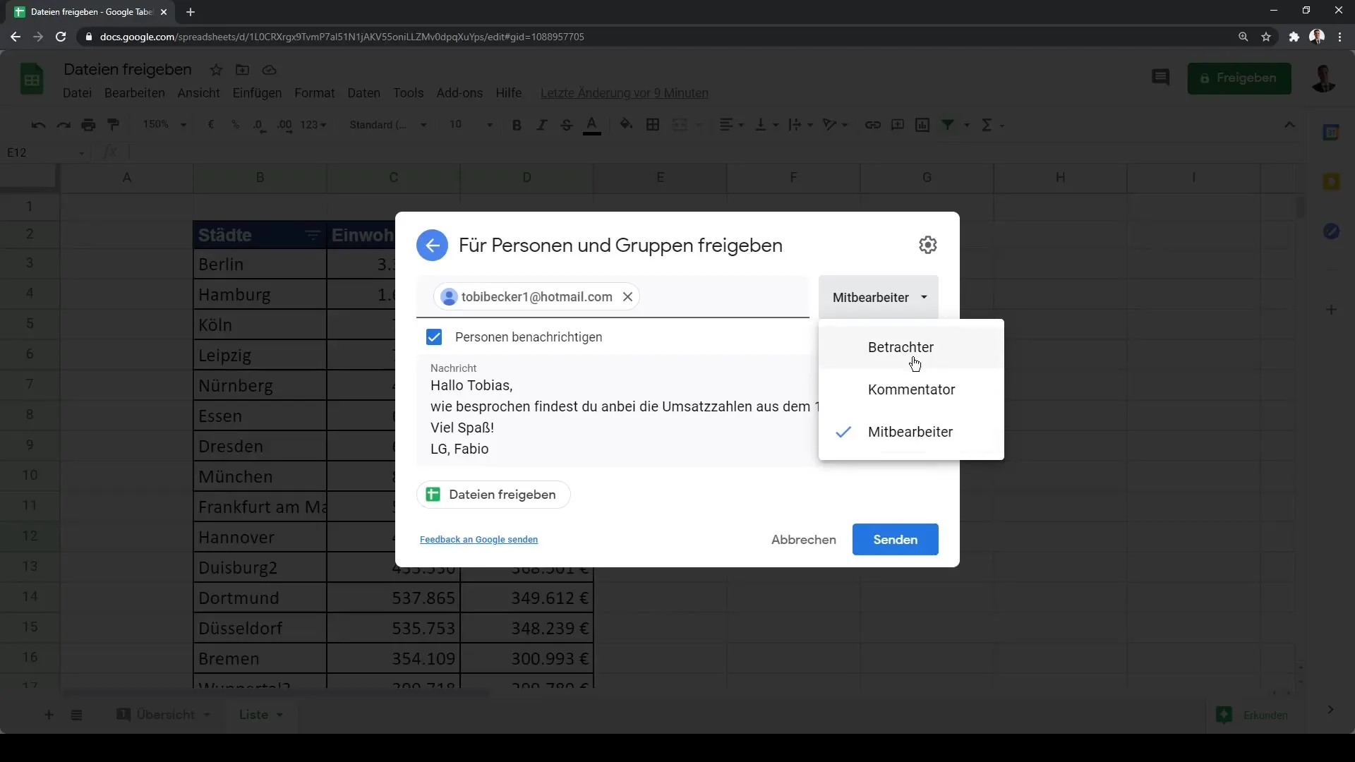 Membagikan Google Sheets dengan mudah