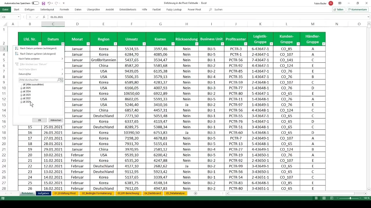 Membuat dan menganalisis tabel pivot yang efektif di Excel