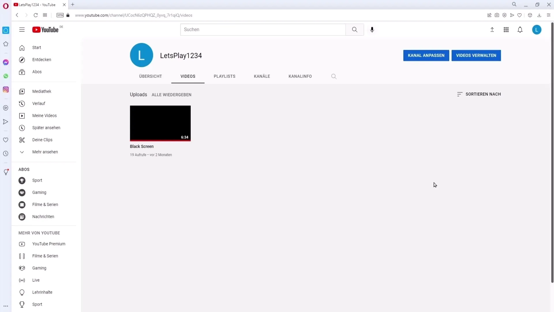 Menambahkan staf dan administrator di YouTube dengan efektif