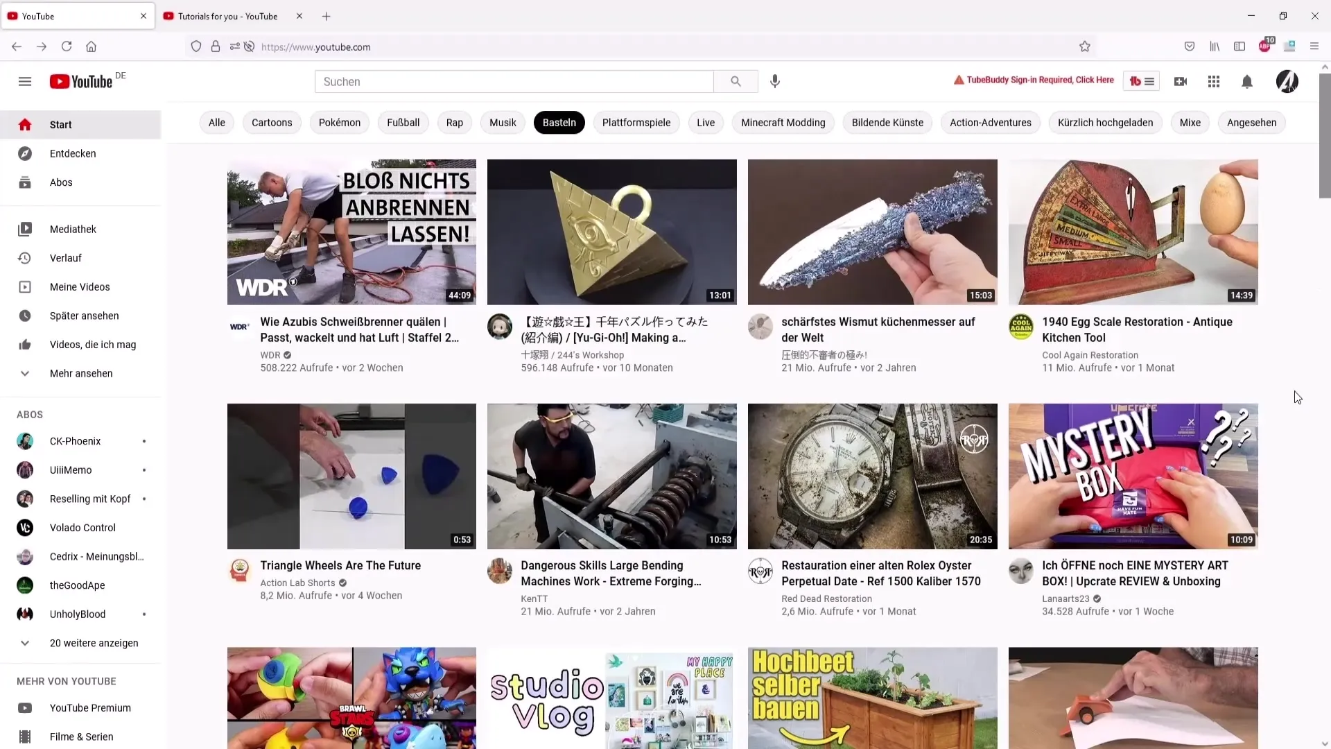 Menerjemahkan dan mengedit subjudul secara otomatis di YouTube