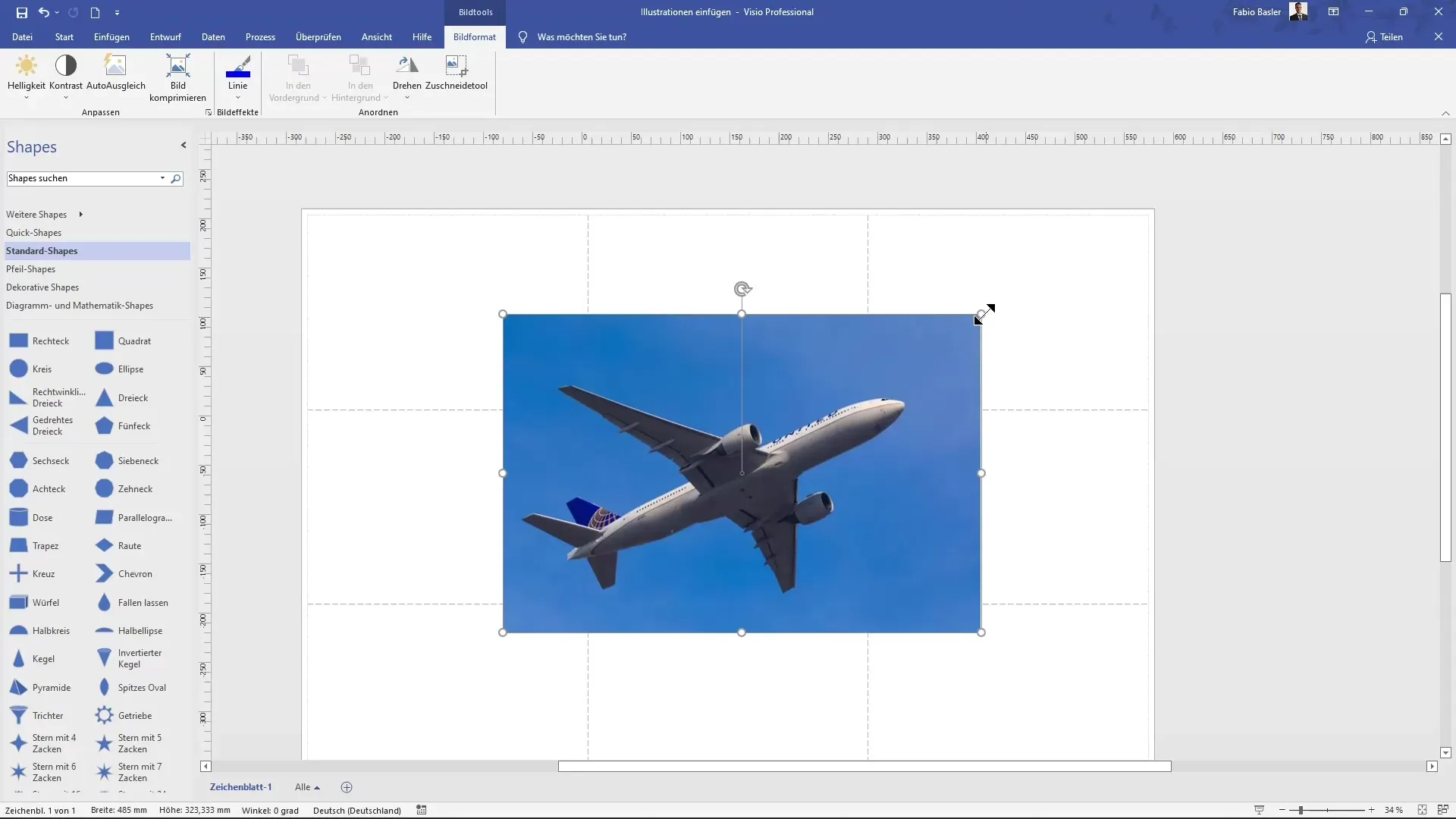 Insert MS Visio illustrations efficiently